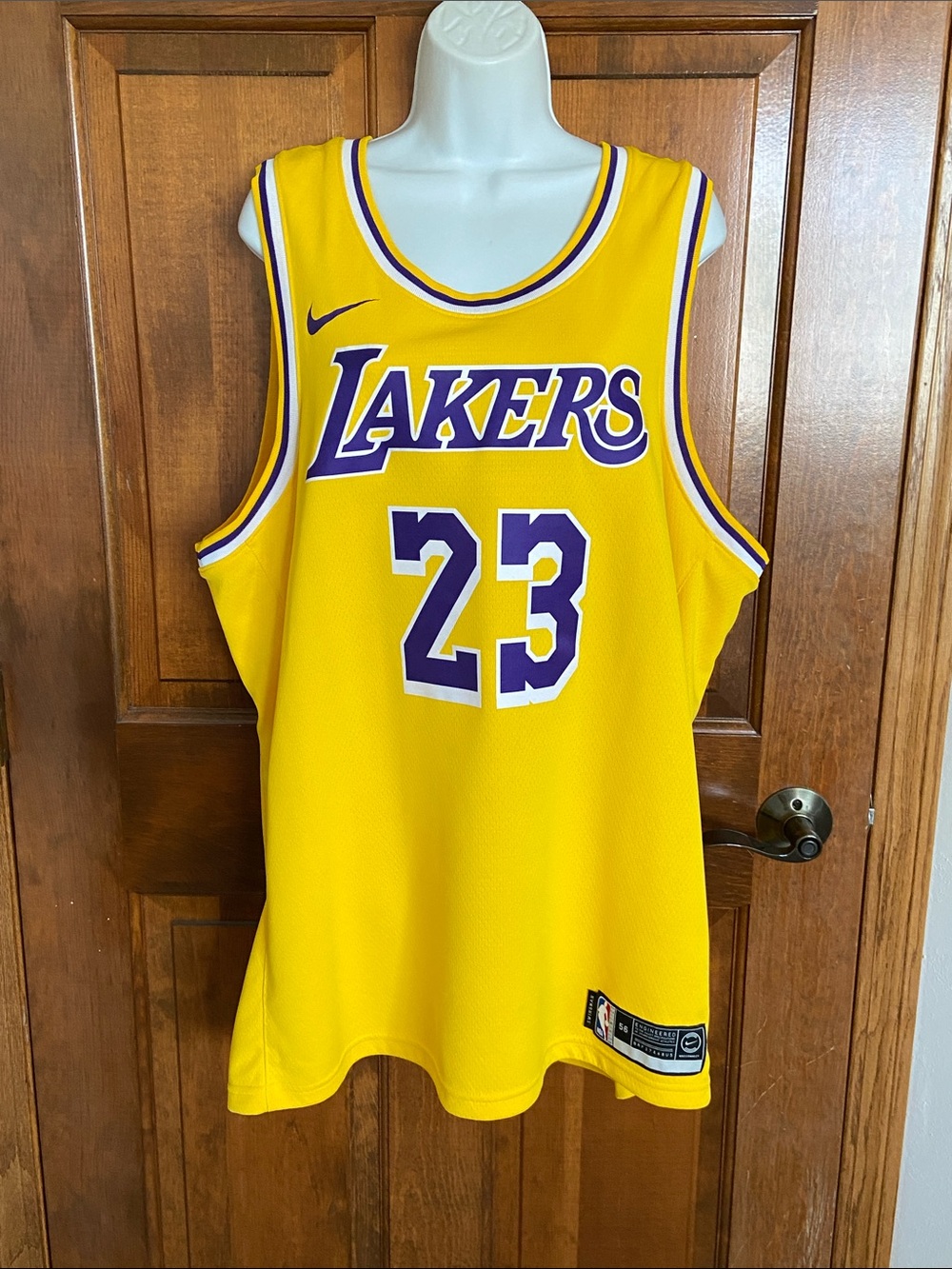 NBA Nike LeBron James Men's Swingman Los Angeles Lakers Gold Jersey  Size XXL